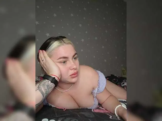 Live sex webcam photo for MyrCam #290315902