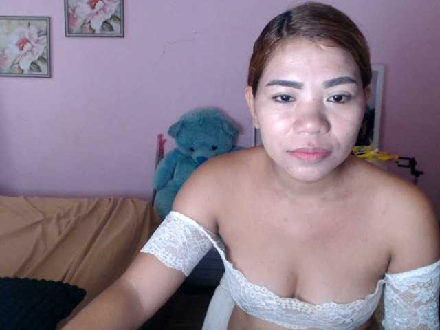 Live sex webcam photo for Myrah23 #276428412