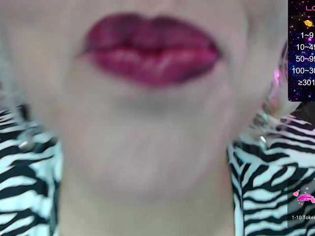 Live sex webcam photo for Myrnasexxx #288019899