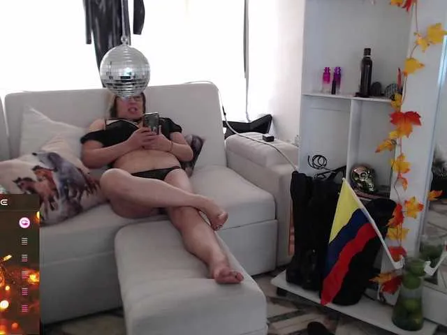 Live sex webcam photo for Myrnasexxx #290286232
