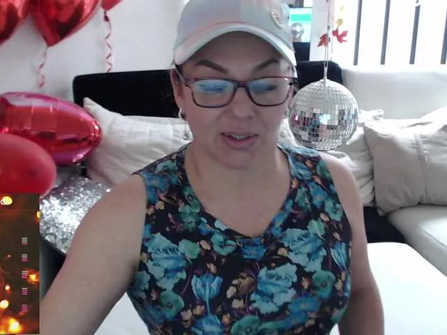 Live sex webcam photo for Myrnasexxx #290514522