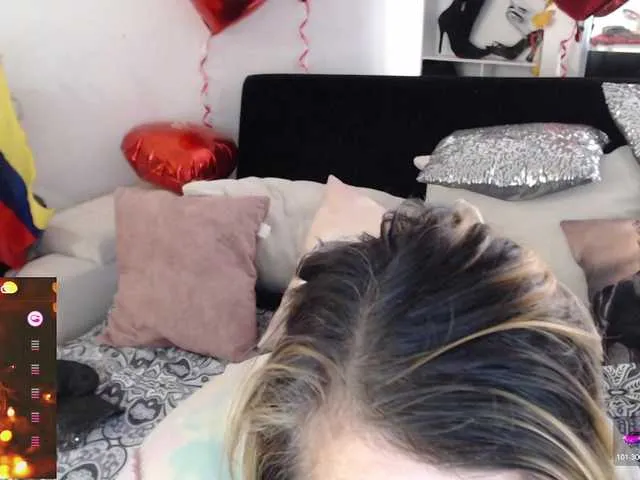 Live sex webcam photo for Myrnasexxx #290534298