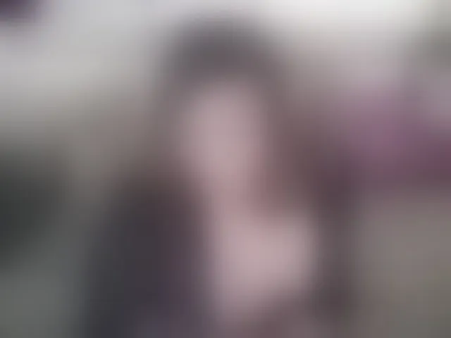 Live sex webcam photo for Myrnasexxx #292592097