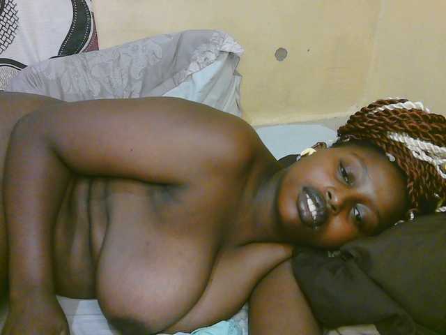 Live sex webcam photo for Myst-1 #291815631