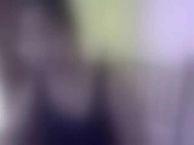 Live sex webcam photo for MystiqueMiss #293403627