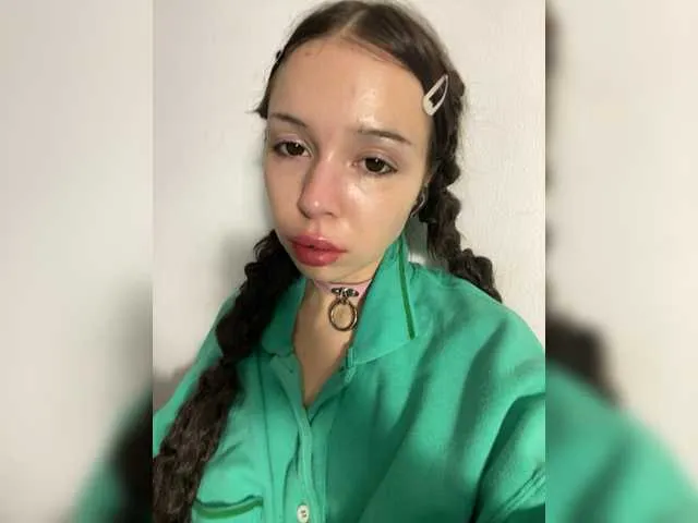Live sex webcam photo for Mzxhhh #276675817