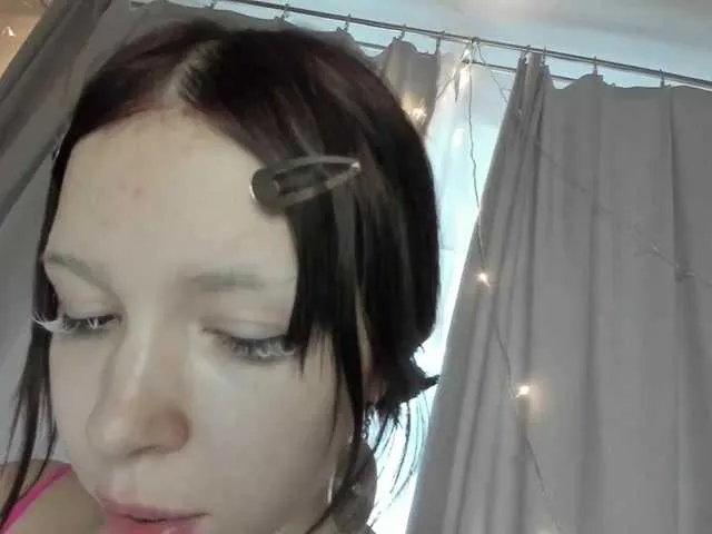 Live sex webcam photo for Mzxhhh #277215405