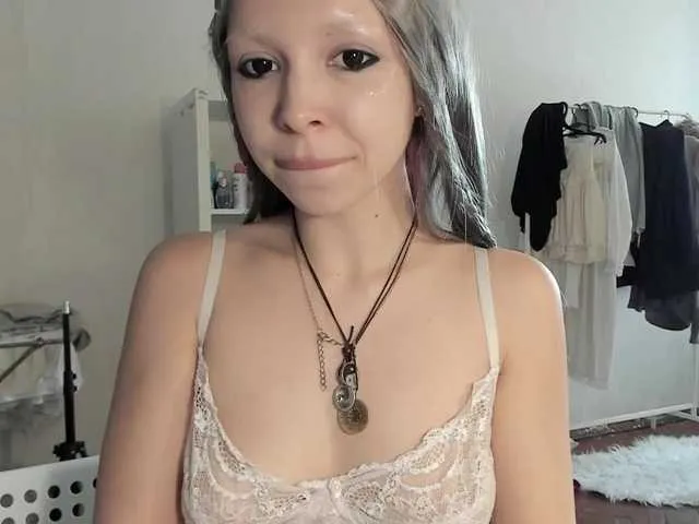 Live sex webcam photo for Mzxhhh #288485432