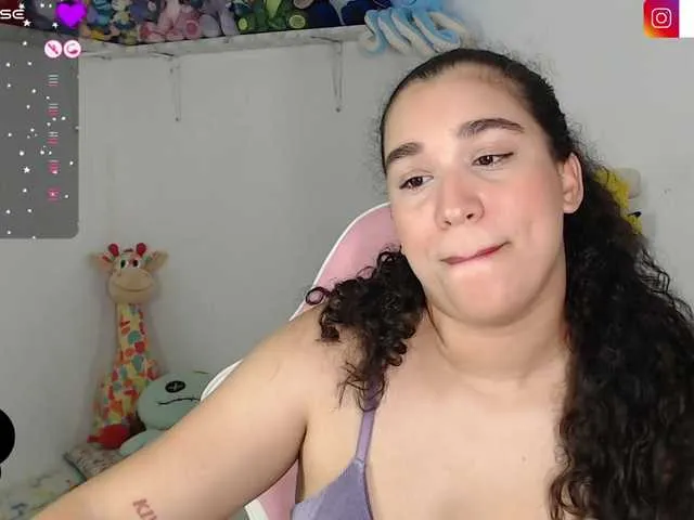 Live sex webcam photo for NABILA16 #291031973