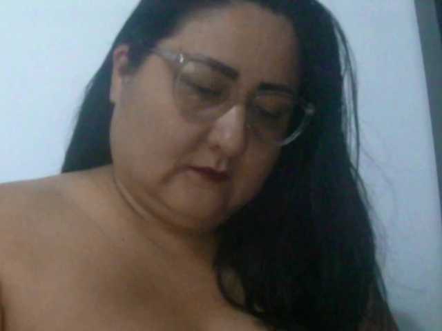 Live sex webcam photo for NANA2478 #292310860