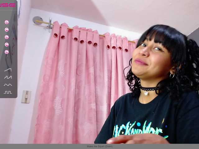 Live sex webcam photo for NAOMILUNA #273195595