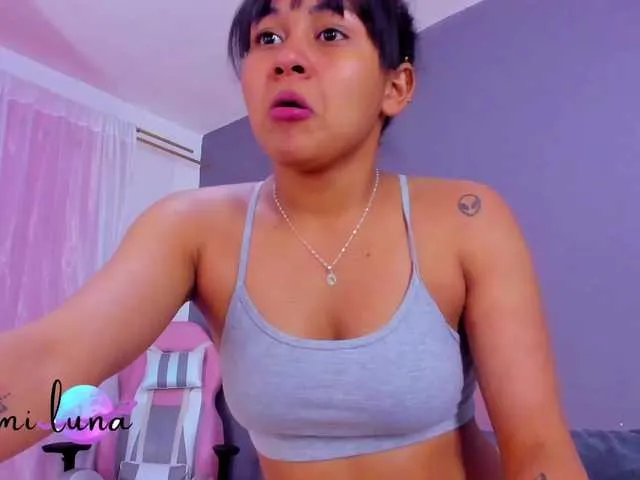 Live sex webcam photo for NAOMILUNA #274397116