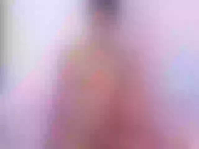 Live sex webcam photo for NAOMILUNA #275491330
