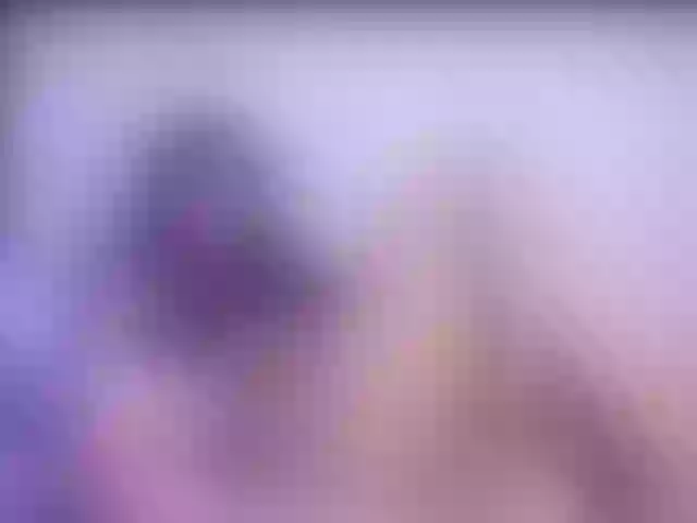 Live sex webcam photo for NAOMILUNA #275951749