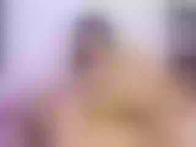 Live sex webcam photo for NAOMILUNA #276115841