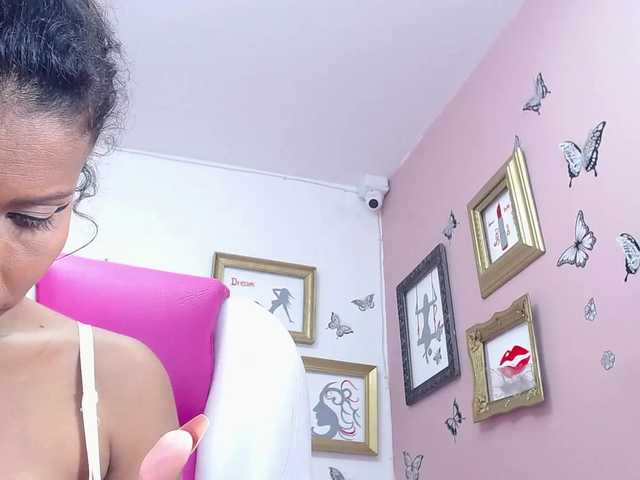 Live sex webcam photo for NENITAS-HOT #272720770