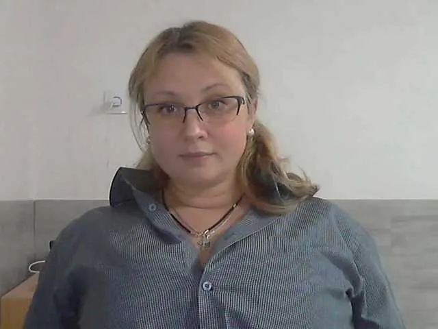 Live sex webcam photo for NERVOMOTINA #290288703