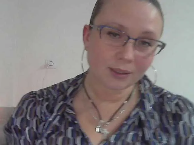 Live sex webcam photo for NERVOMOTINA #290294442