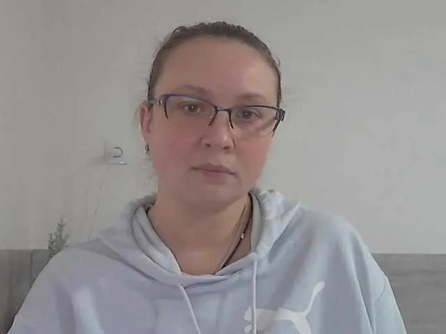 Live sex webcam photo for NERVOMOTINA #290347357