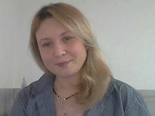 Live sex webcam photo for NERVOMOTINA #290375302