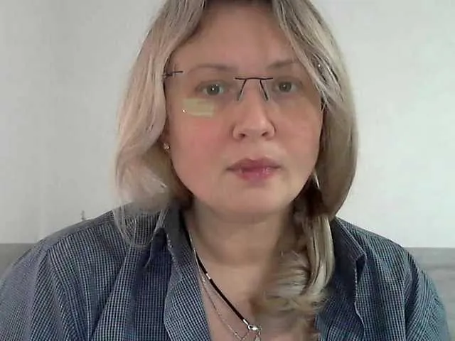 Live sex webcam photo for NERVOMOTINA #290453621