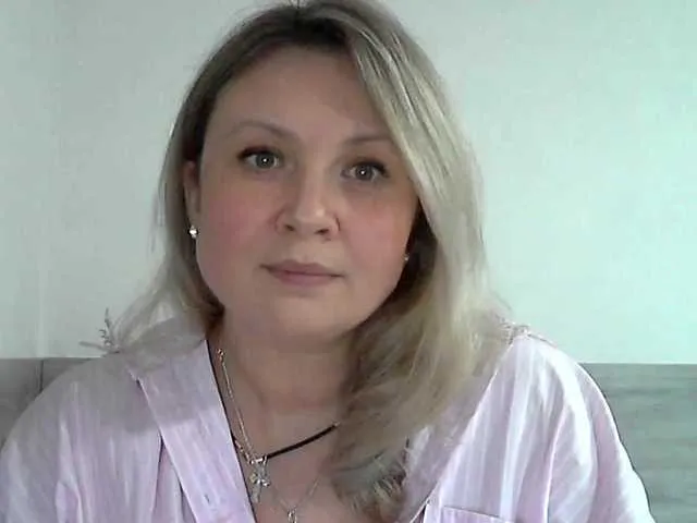 Live sex webcam photo for NERVOMOTINA #290468388