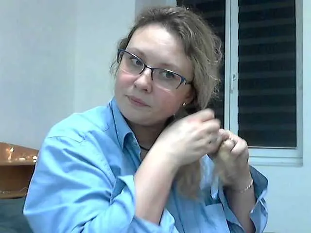 Live sex webcam photo for NERVOMOTINA #290626035