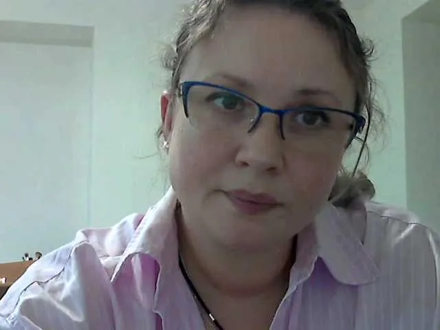 Live sex webcam photo for NERVOMOTINA #290638237