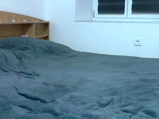 Live sex webcam photo for NERVOMOTINA #290746206
