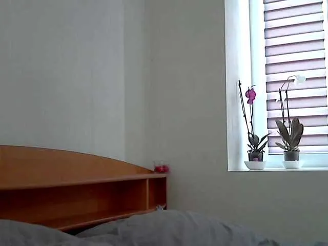 Live sex webcam photo for NERVOMOTINA #291583124