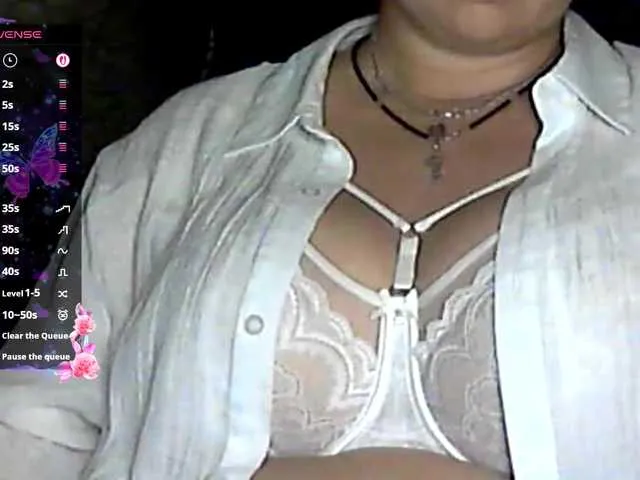 Live sex webcam photo for NERVOMOTINA #293869036