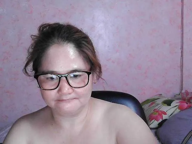 Live sex webcam photo for NICEtitspinay #276660230