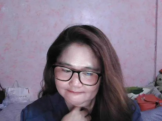 Live sex webcam photo for NICEtitspinay #276744485