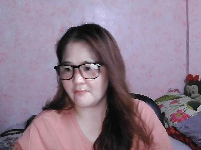 Live sex webcam photo for NICEtitspinay #276920928