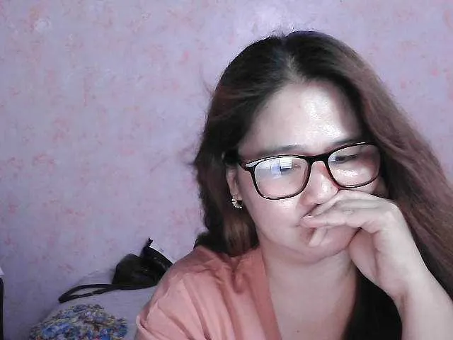 Live sex webcam photo for NICEtitspinay #276922349