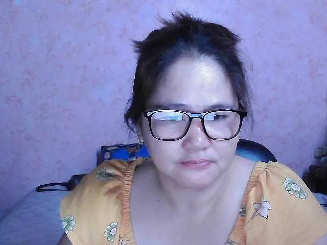 Live sex webcam photo for NICEtitspinay #277061798