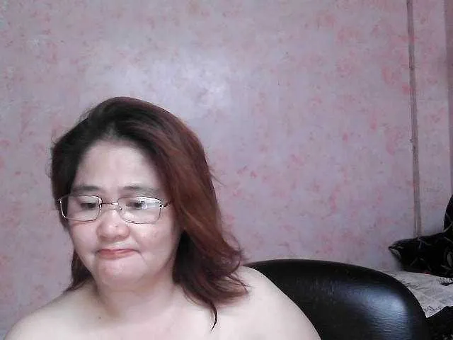 Live sex webcam photo for NICEtitspinay #290541426