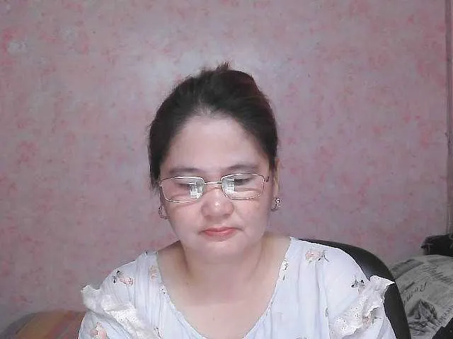 Live sex webcam photo for NICEtitspinay #290644524