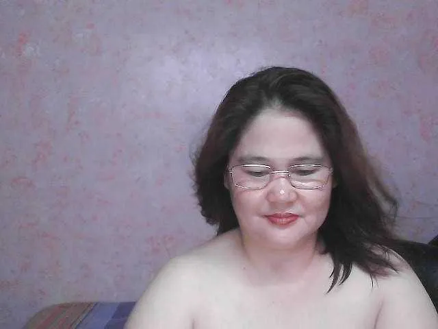 Live sex webcam photo for NICEtitspinay #290779326