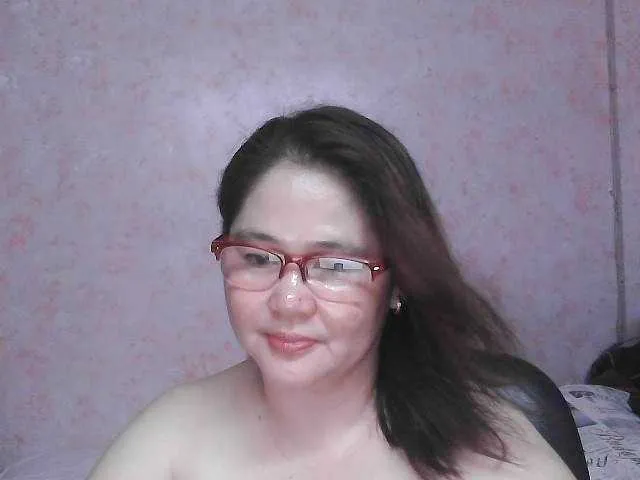 Live sex webcam photo for NICEtitspinay #290970502