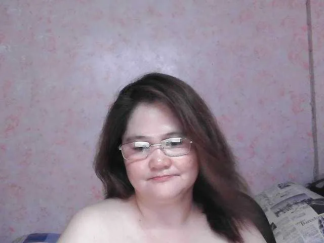 Live sex webcam photo for NICEtitspinay #291137882