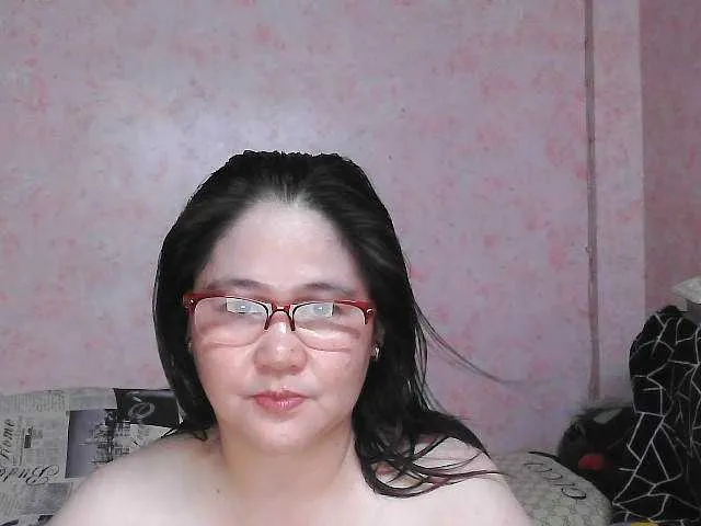 Live sex webcam photo for NICEtitspinay #291198635