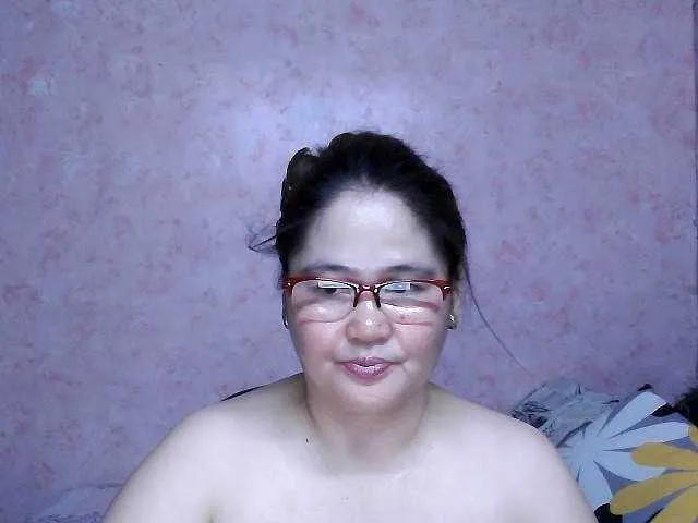 Live sex webcam photo for NICEtitspinay #291260052