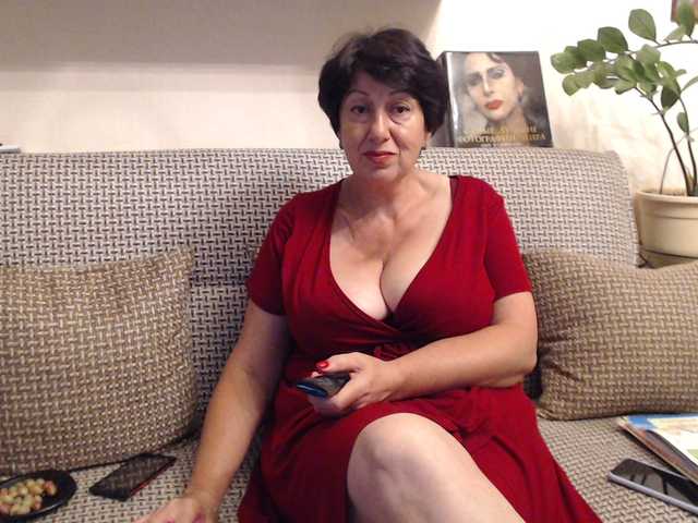 Live sex webcam photo for NINA-RICCI #275685463