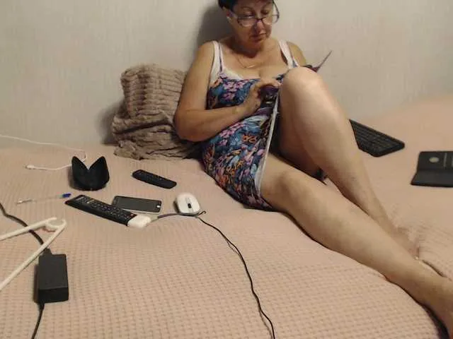 Live sex webcam photo for NINA-RICCI #291604376