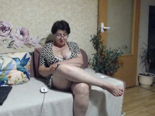 Live sex webcam photo for NINA-RICCI #293863525