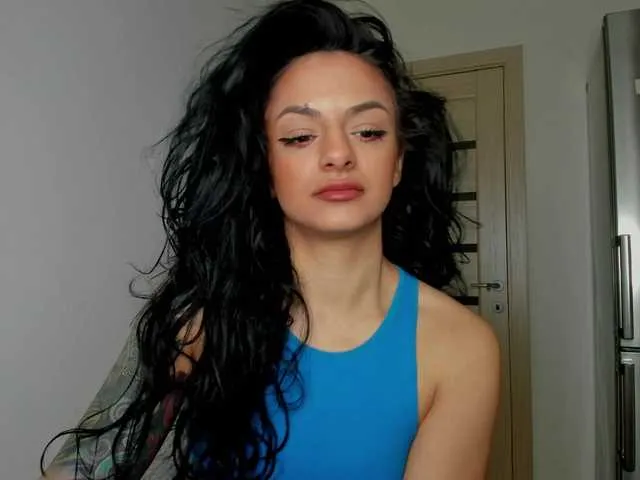 Live sex webcam photo for NNNoire #290525986