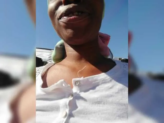 Live sex webcam photo for NUBIANZANELE #288065510