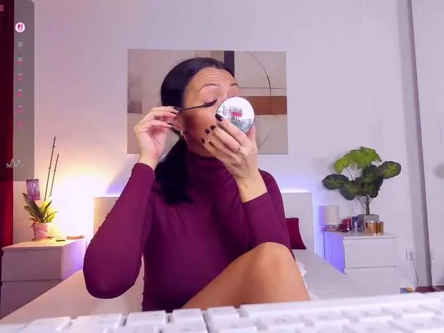 Live sex webcam photo for Nadeen69Nadia #292243284