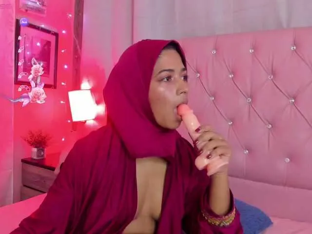 Live sex webcam photo for NadiaKarim #293422830